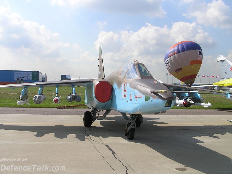 MAKS 2005 Air Show - Su 25 @ The Moscow Air Show - Zhukovsky