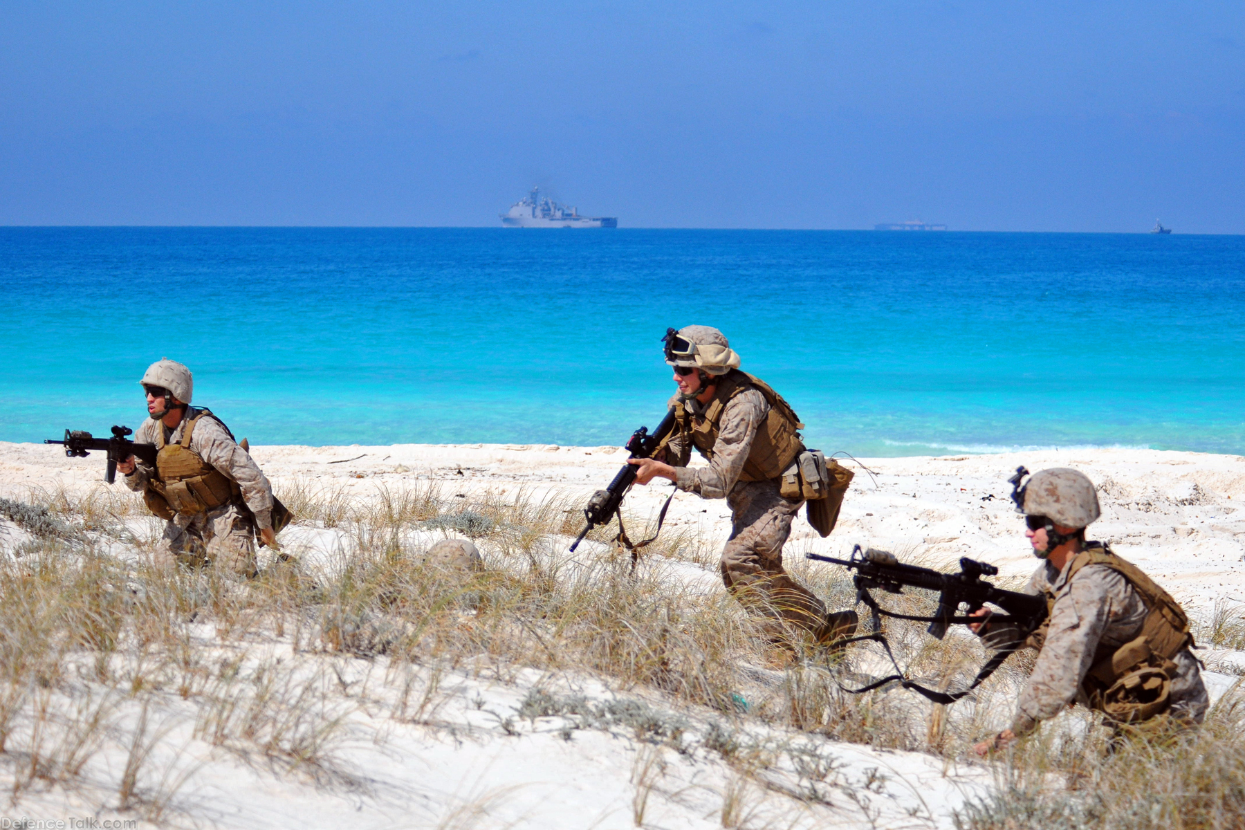 Marines take Tactical Positions - Bright Star 2009