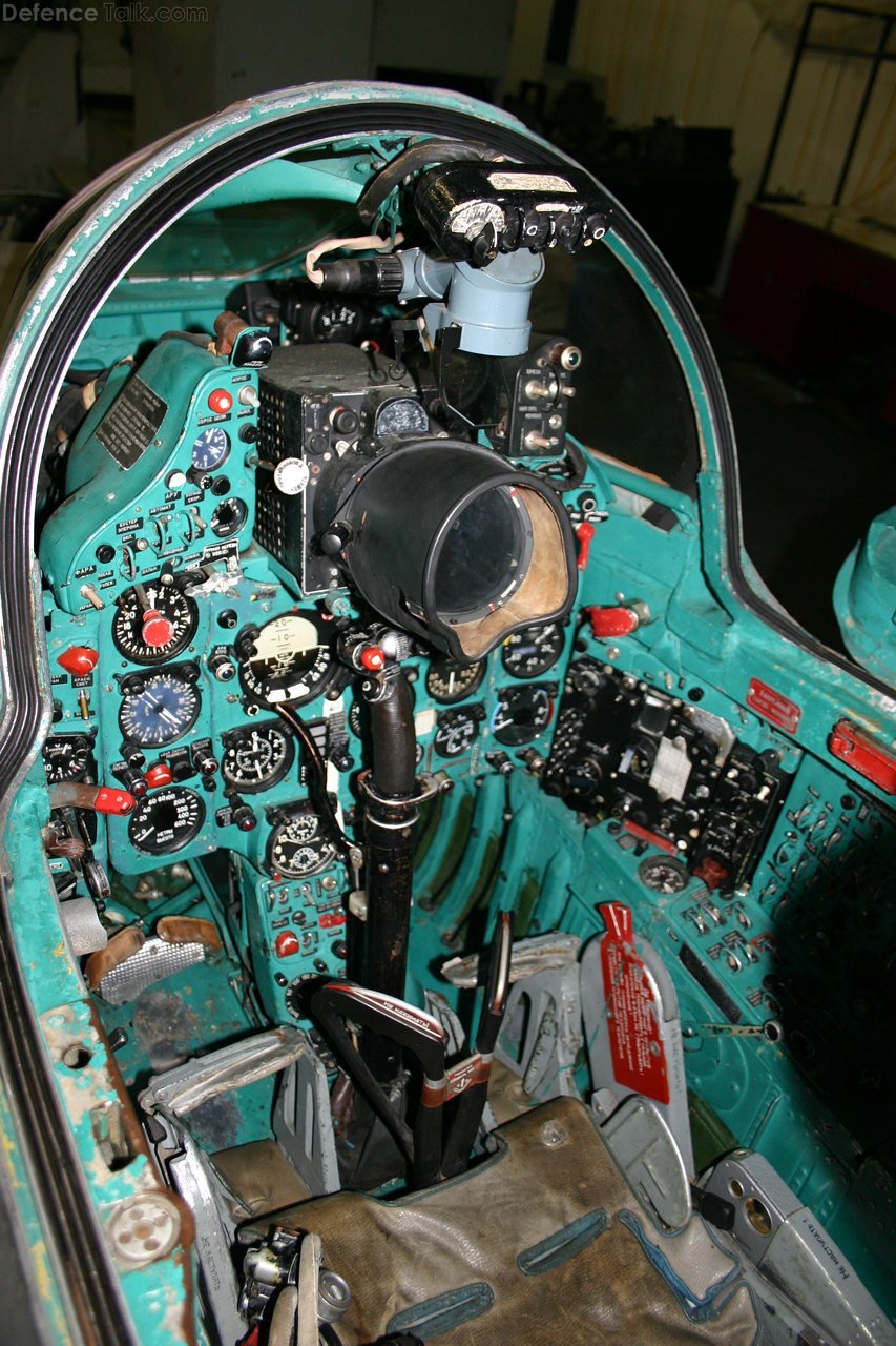 MiG-21PFM cockpit