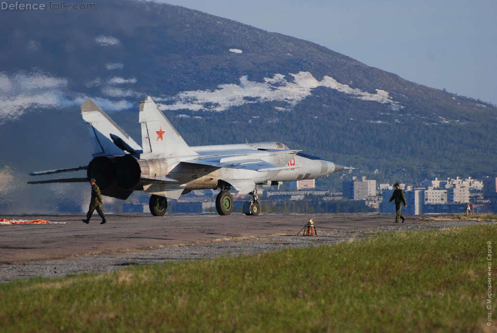 MiG-25R 6964th AirBase