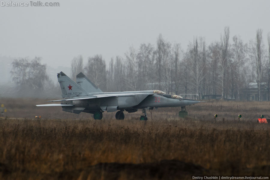 MiG-25RU