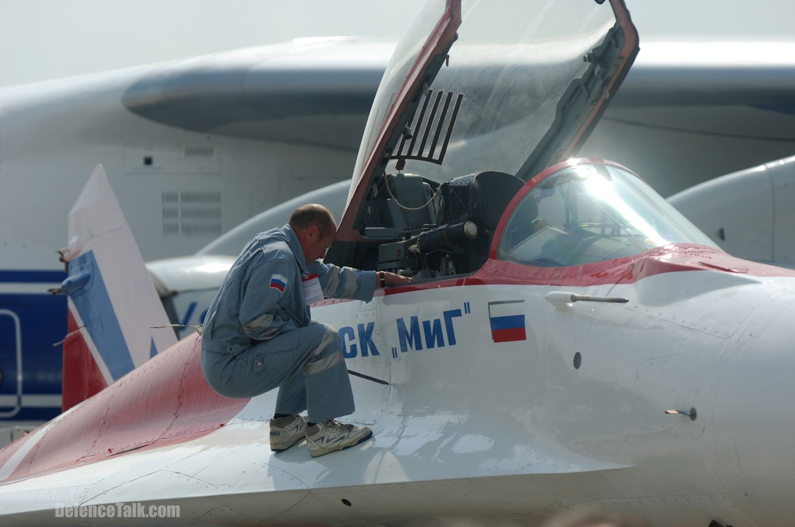 MiG-29M OVT - Berlin Air Show - ILA 2006 - Technology Demo