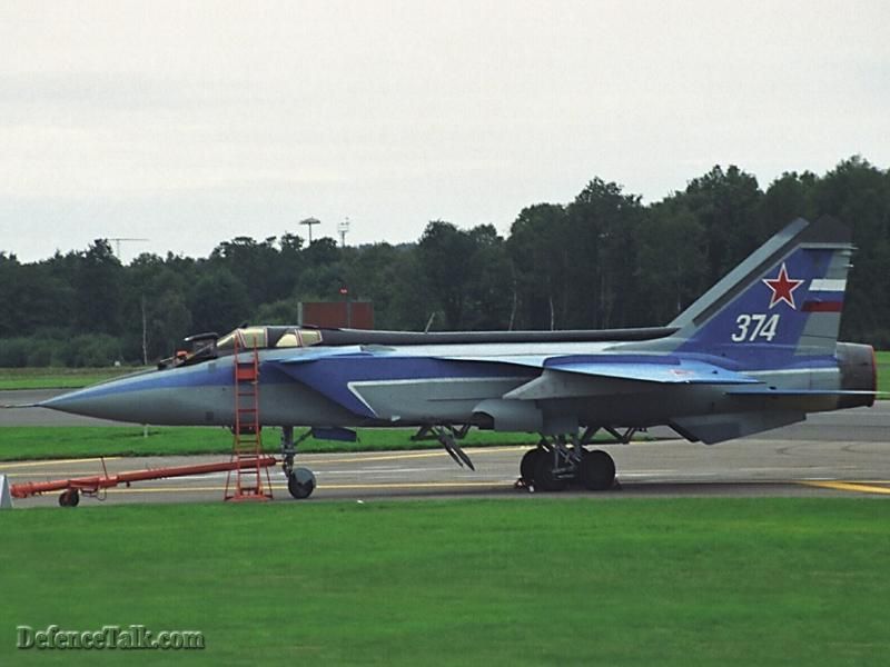 MiG-31 E fox hound
