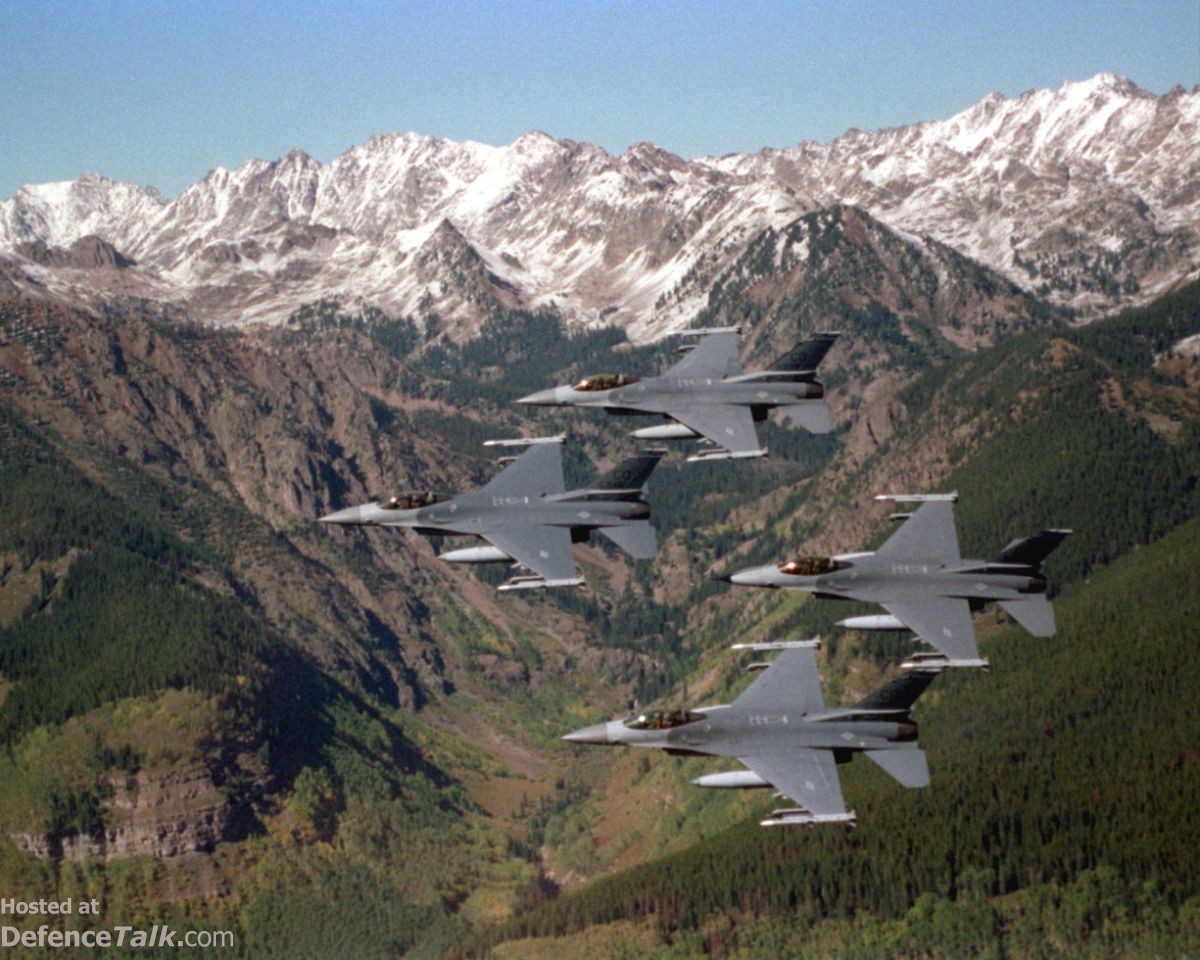 Mountain F-16s