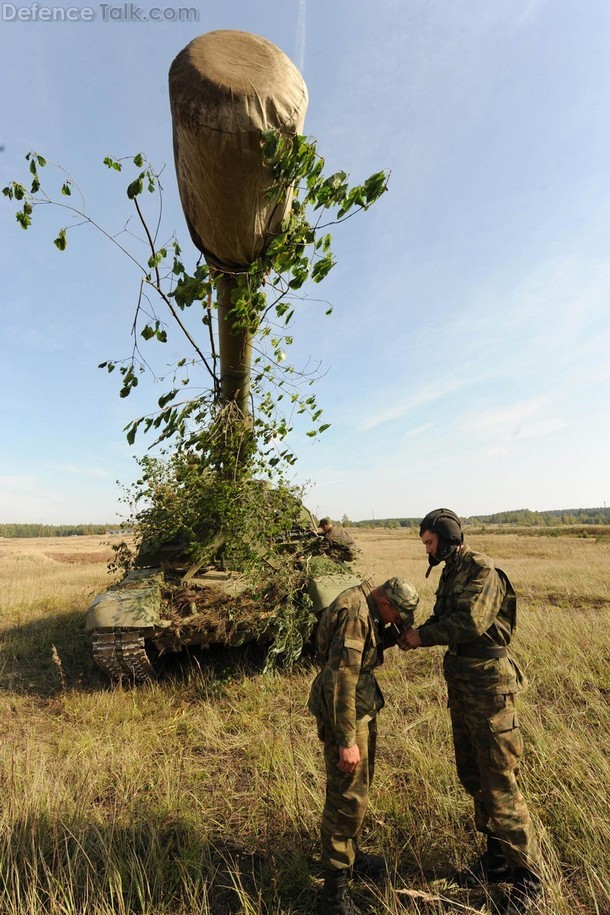 Msta-S concealed, Zapad-2009