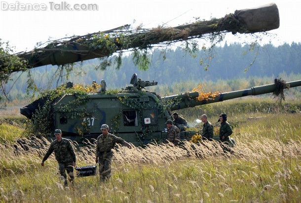 Msta-S concealed, Zapad-2009