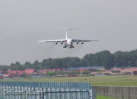 north korea Il-76