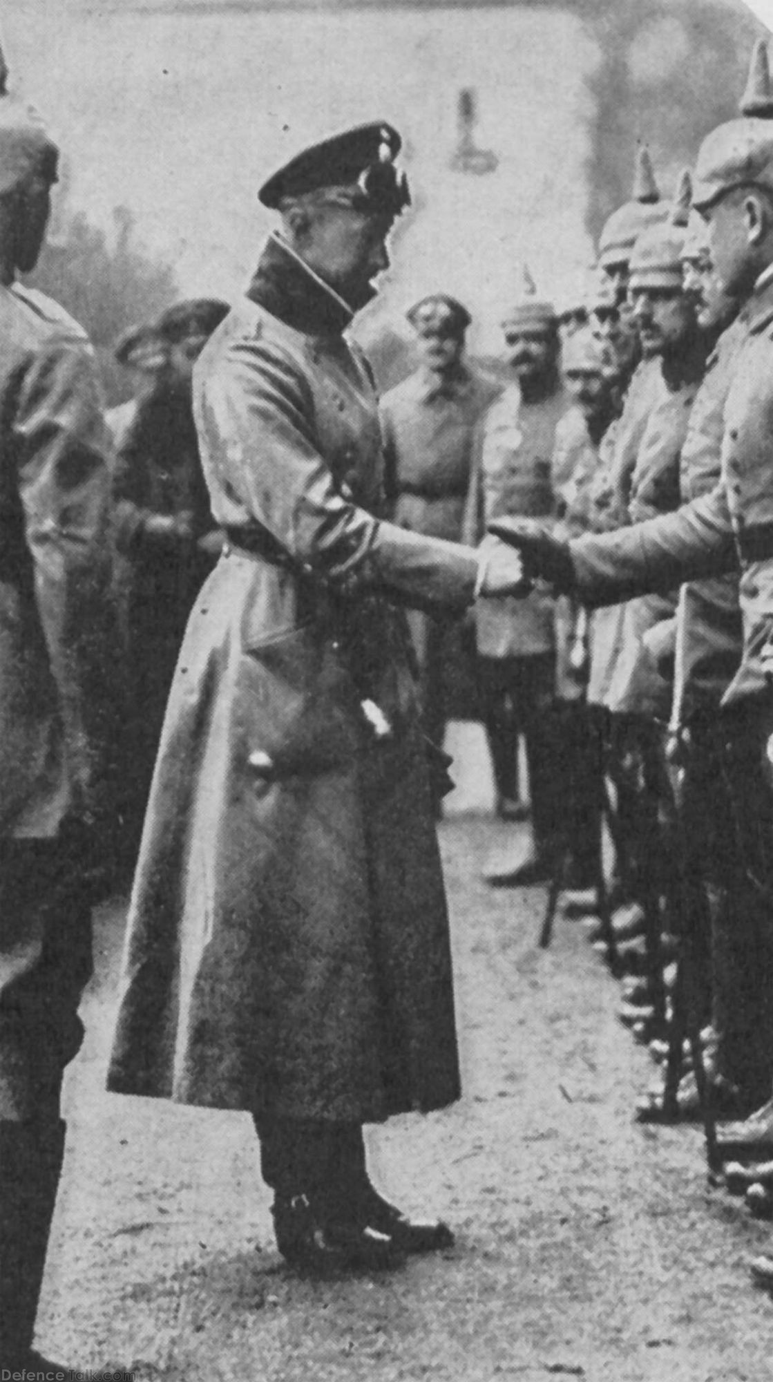 nw_crownpricewilhelm_01