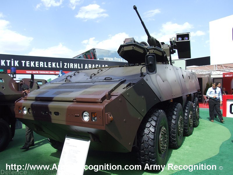 Otokar_Yavuz_Turkish_IDEF_2007_001