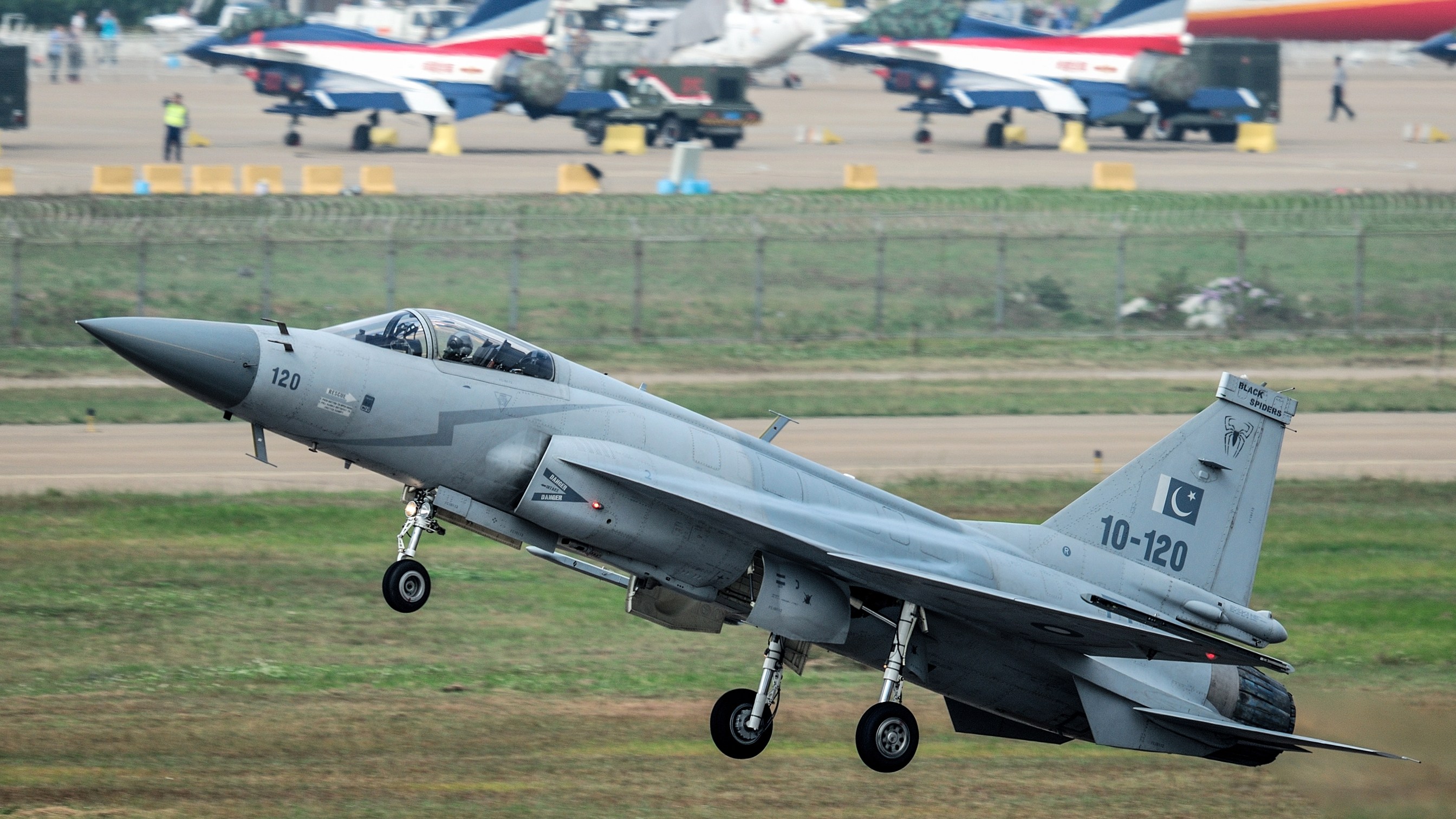 PAF JF-17 Fighter Jet