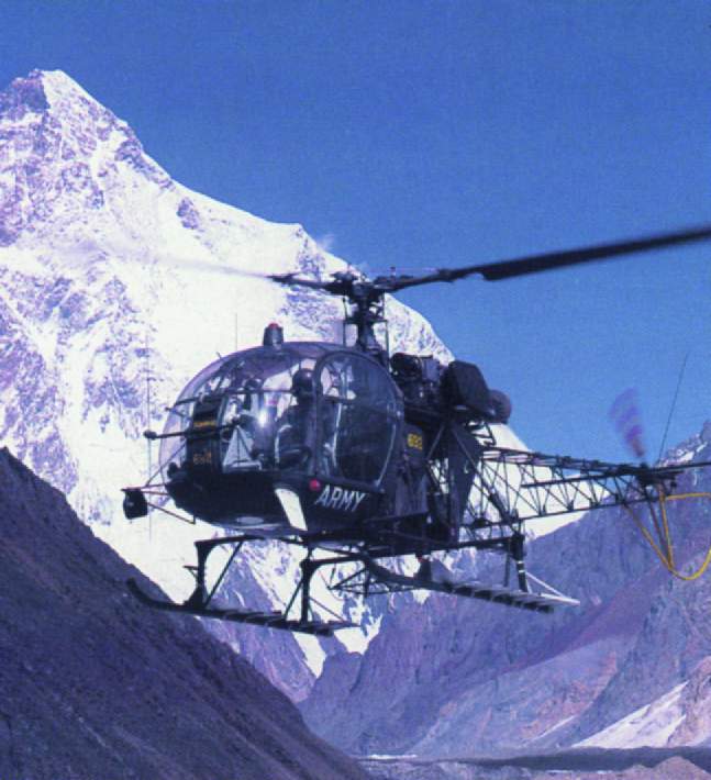 pak army lama near K-2