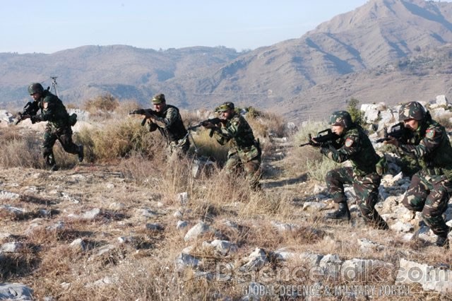 Pakistan China Armed Forces - Friendship 2006