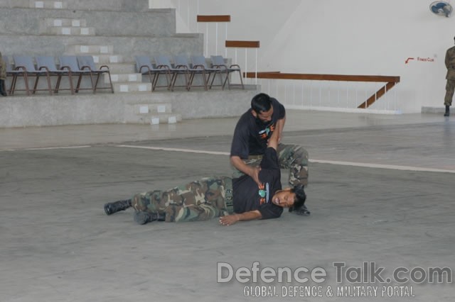 Pakistan China Armed Forces - Friendship 2006