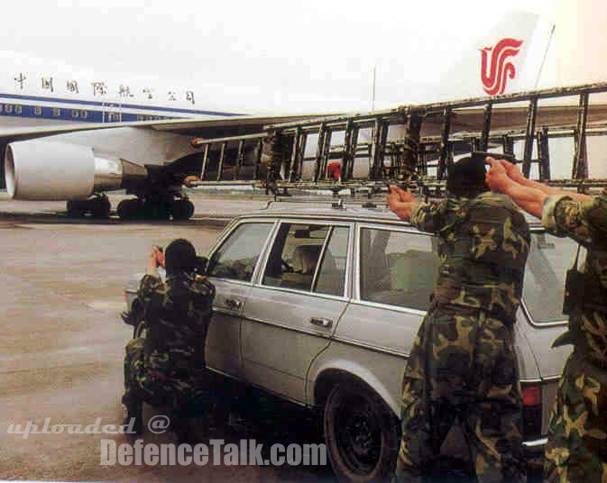 PLA-PAP anti-terrorist trainning