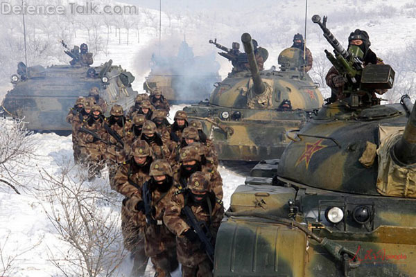 PLA  Xinjiang Military Area Command  armored regiment