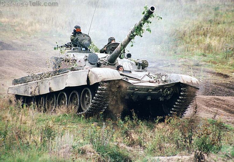 Polish T-72