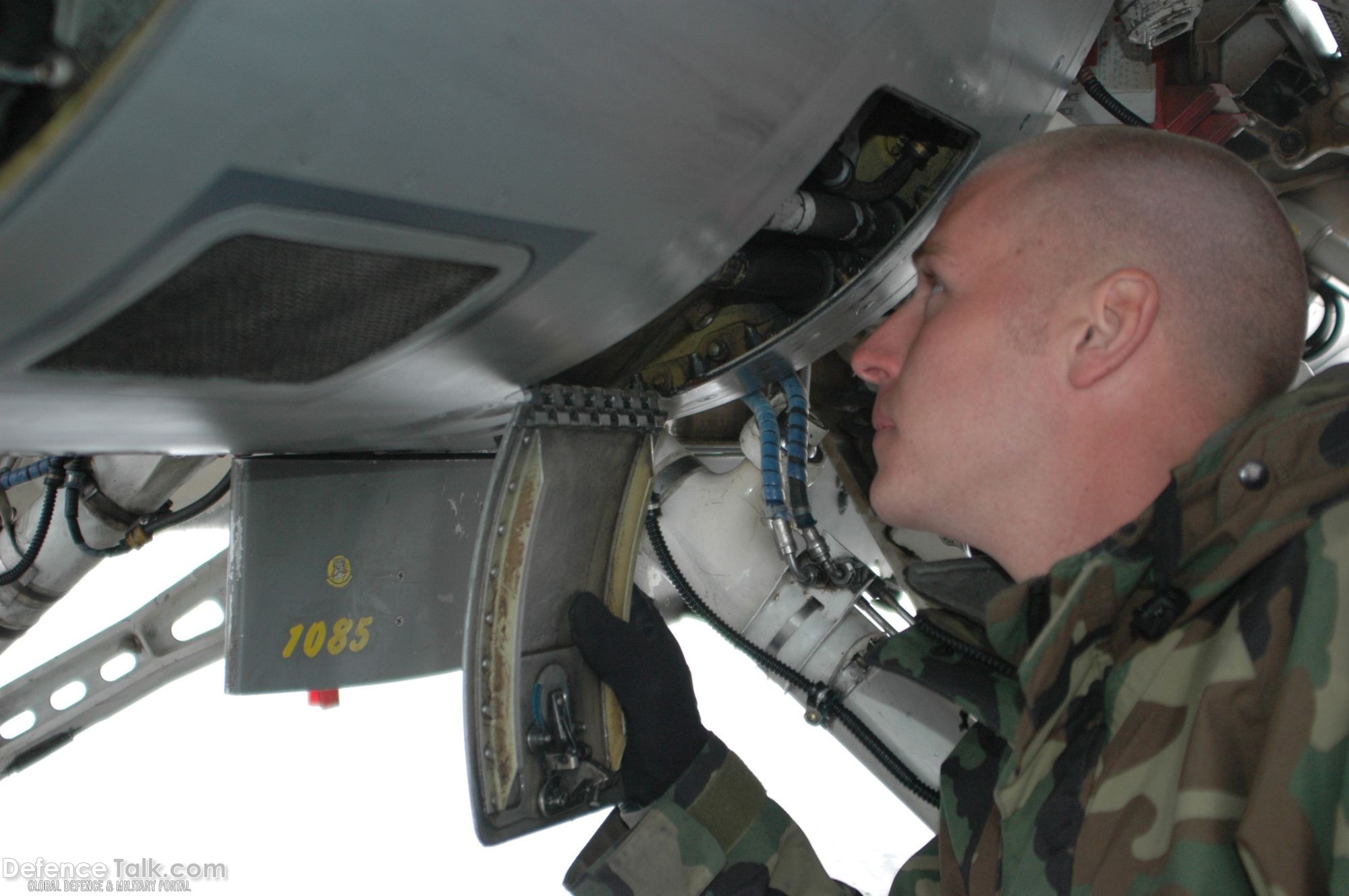 Preflight inspections on an F-16 - US Air Force Exercise