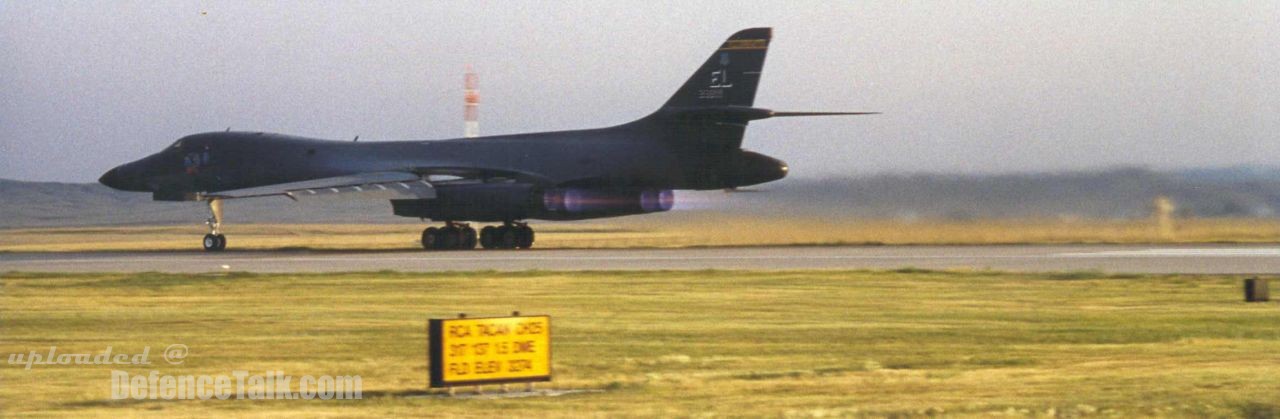 Rockwell B-1B\'s at Ellsworth A.F.B in 2002