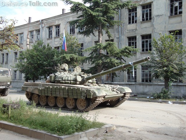 Russian T-72 in Tshinval, during Georgian War