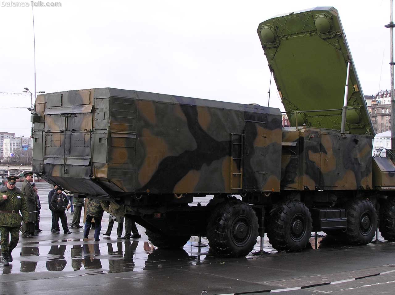 S-300PS targetting radar