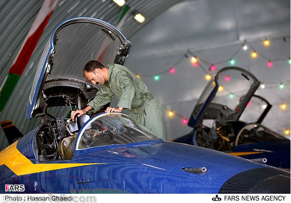 Saeqeh (Thunderbolt) - Iranian Air Force Fighter Aircraft