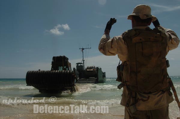 Sailor from Beachmaster Unit One - RIMPAC 2006