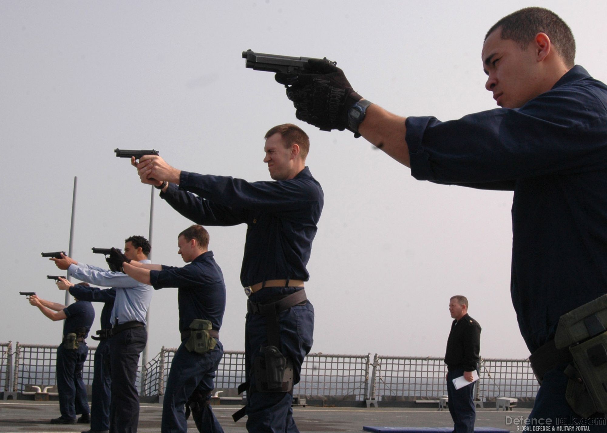 Ship reaction force - S. Korea, US Military Exercise