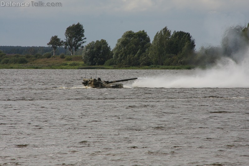 Sprut-SD river crossing