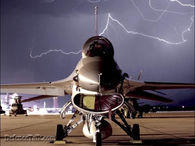 Storm F-16