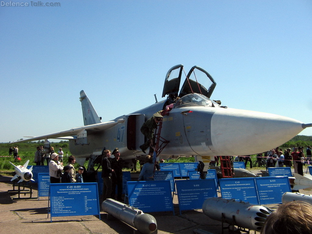 Su-24