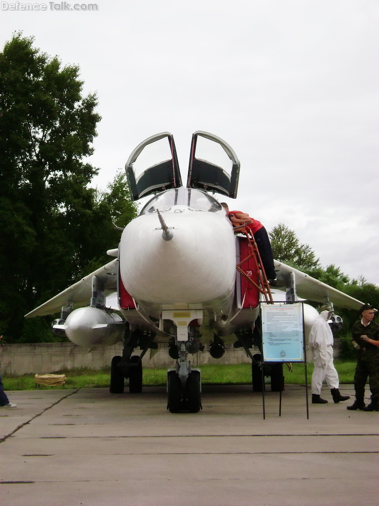 Su-24