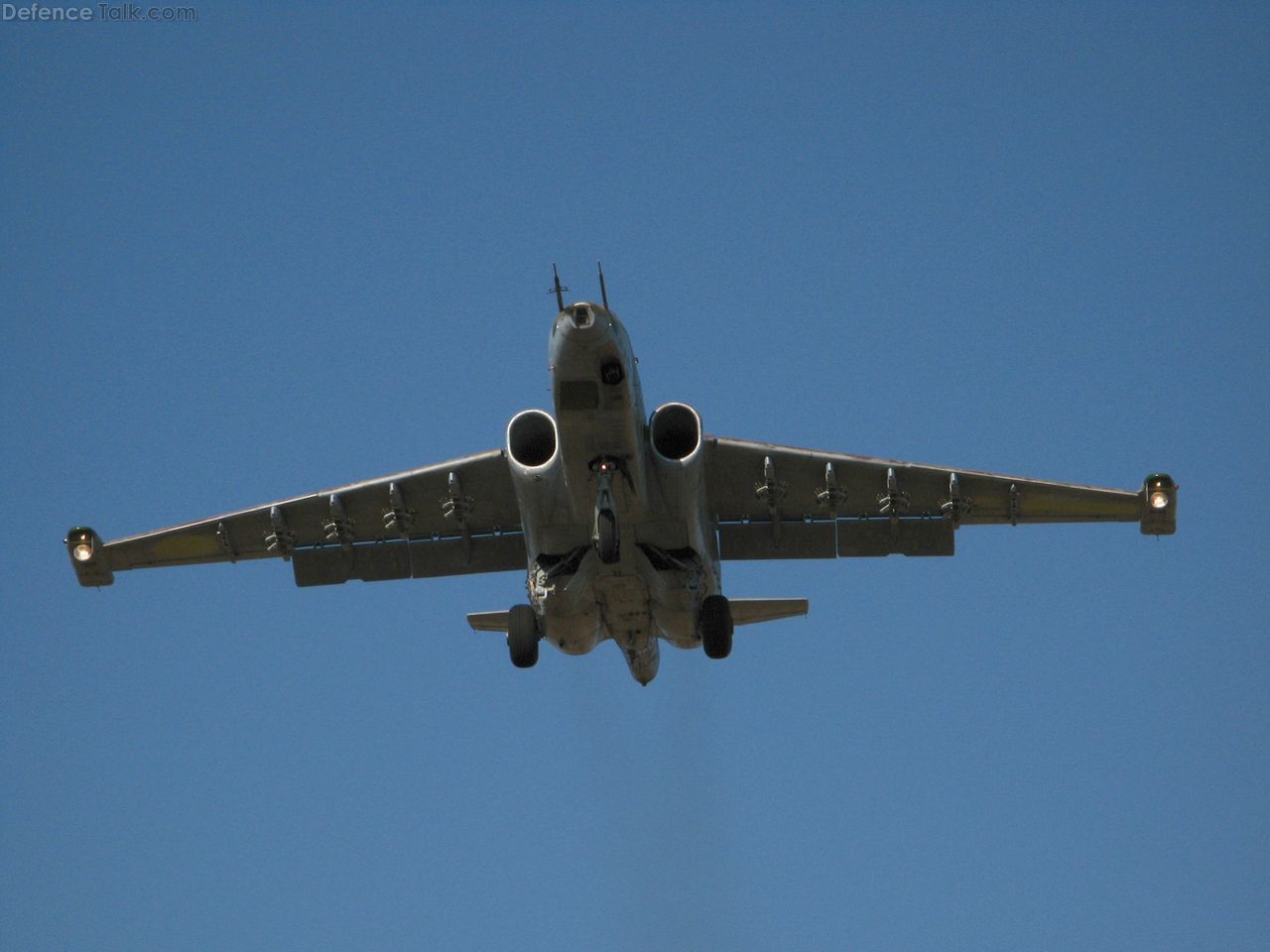 Su-25