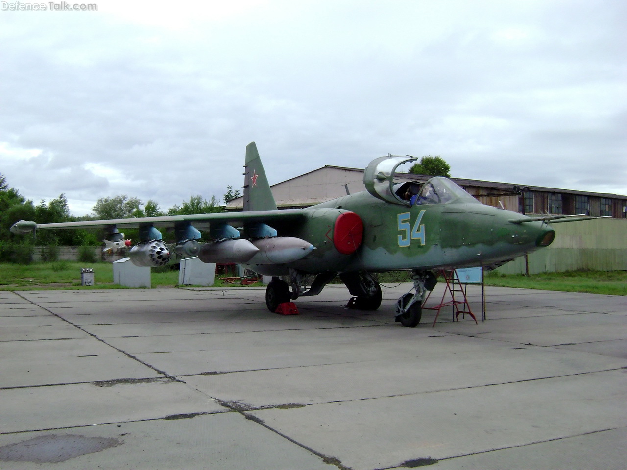 Su-25