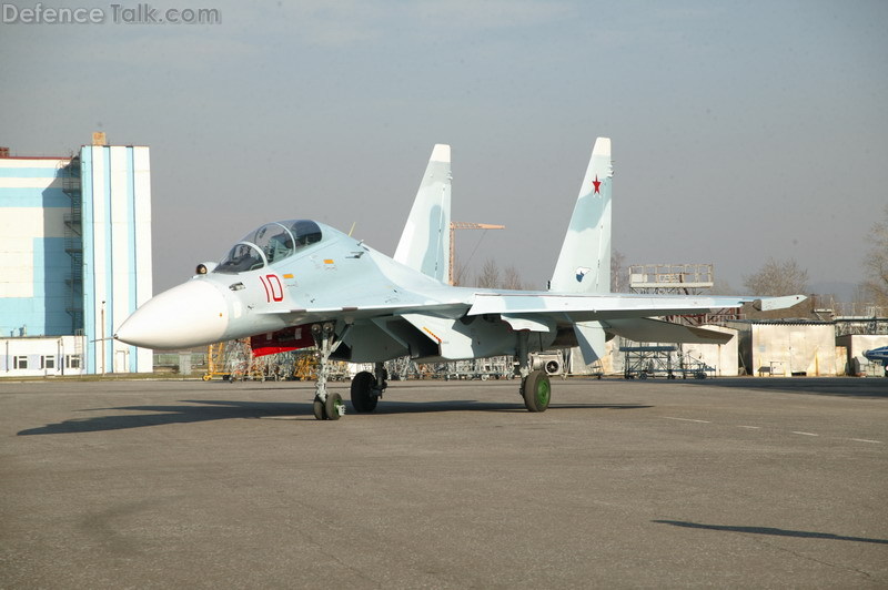 Su-30M2 at KnAAPO