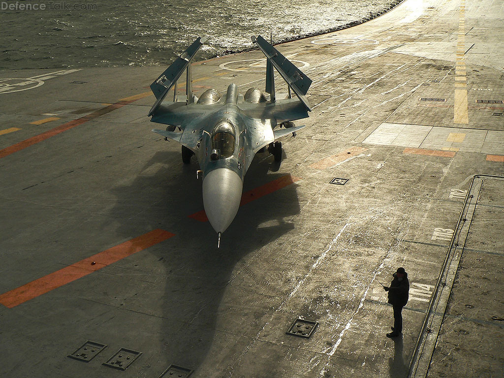 Su-33