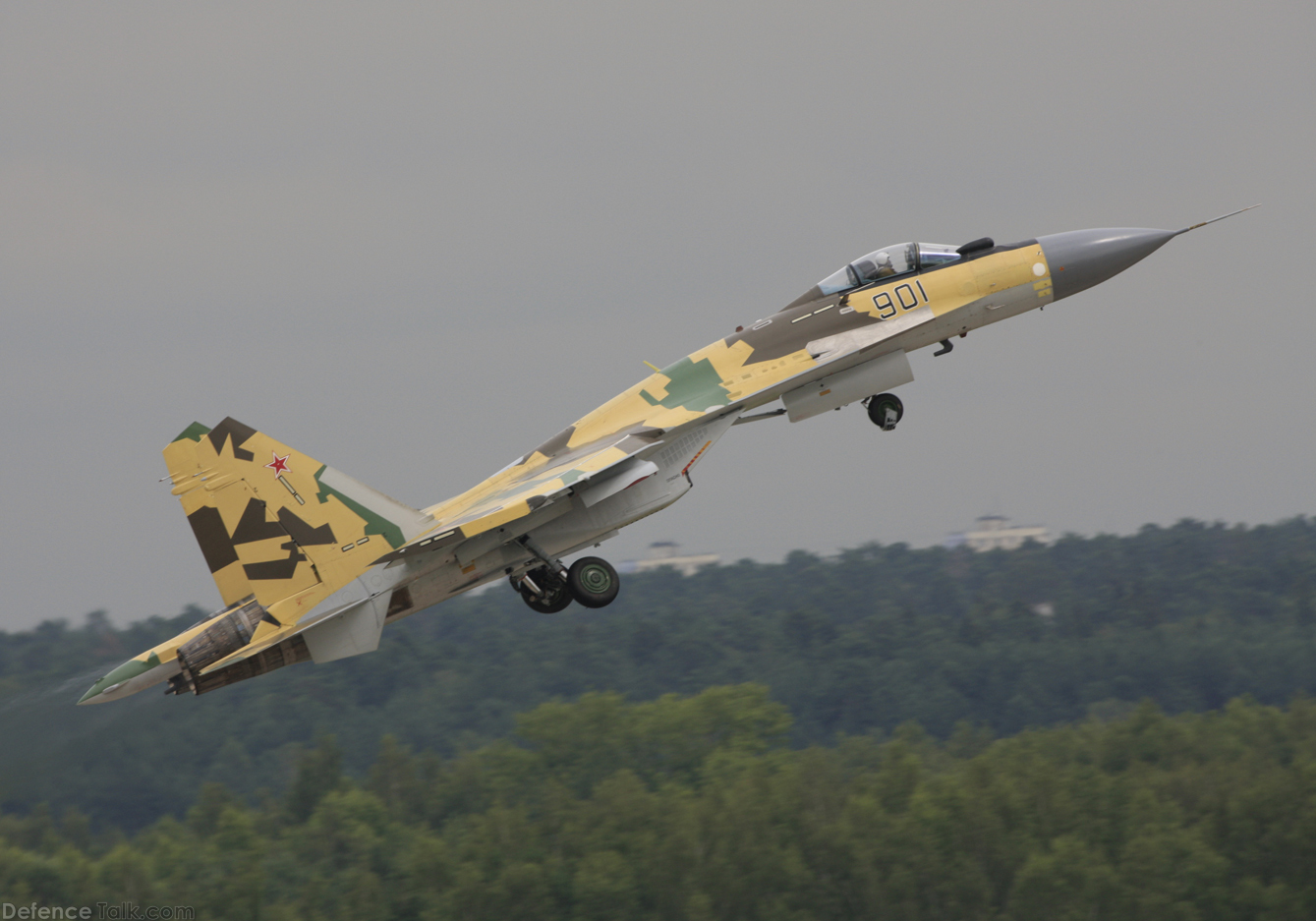 Su-35 Fighter Aircraft - Russian Air Force