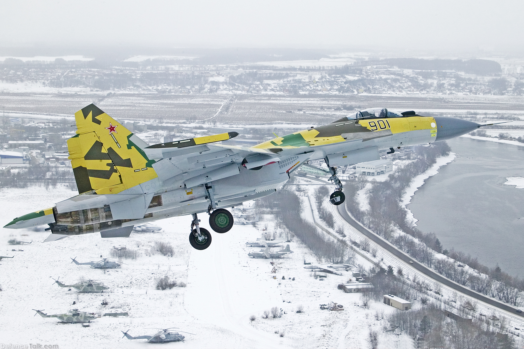 Su-35 Fighter Aircraft - Russian Air Force