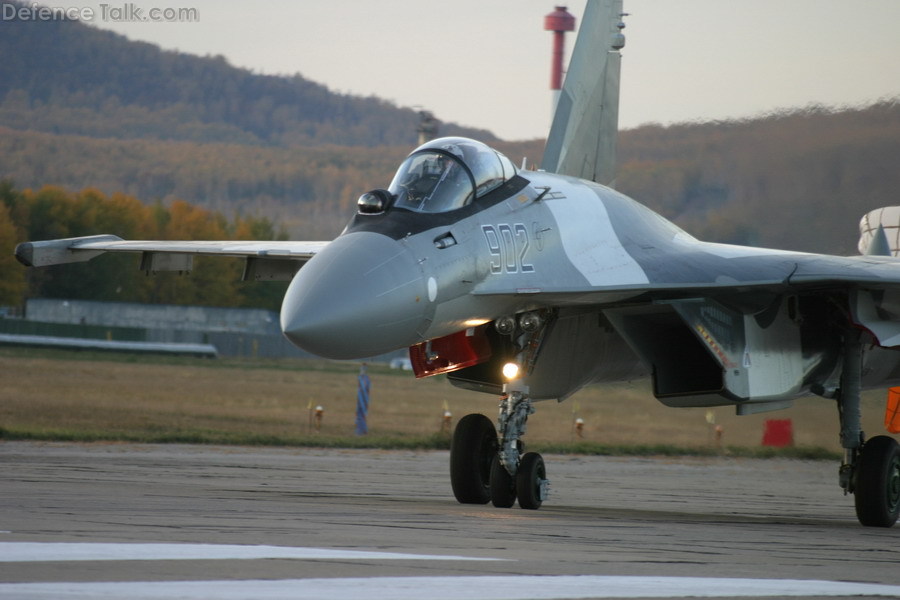 Su-35BM 902