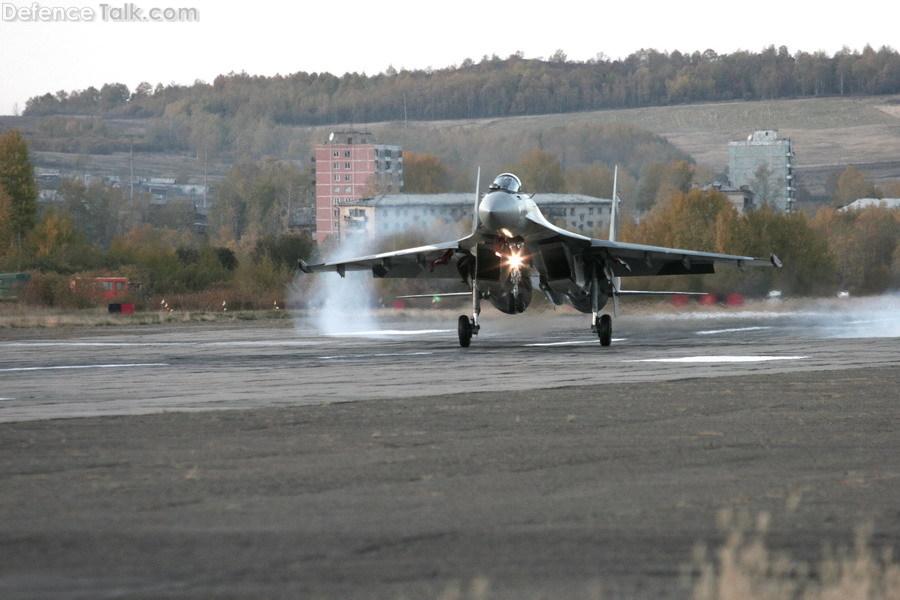 Su-35BM 902