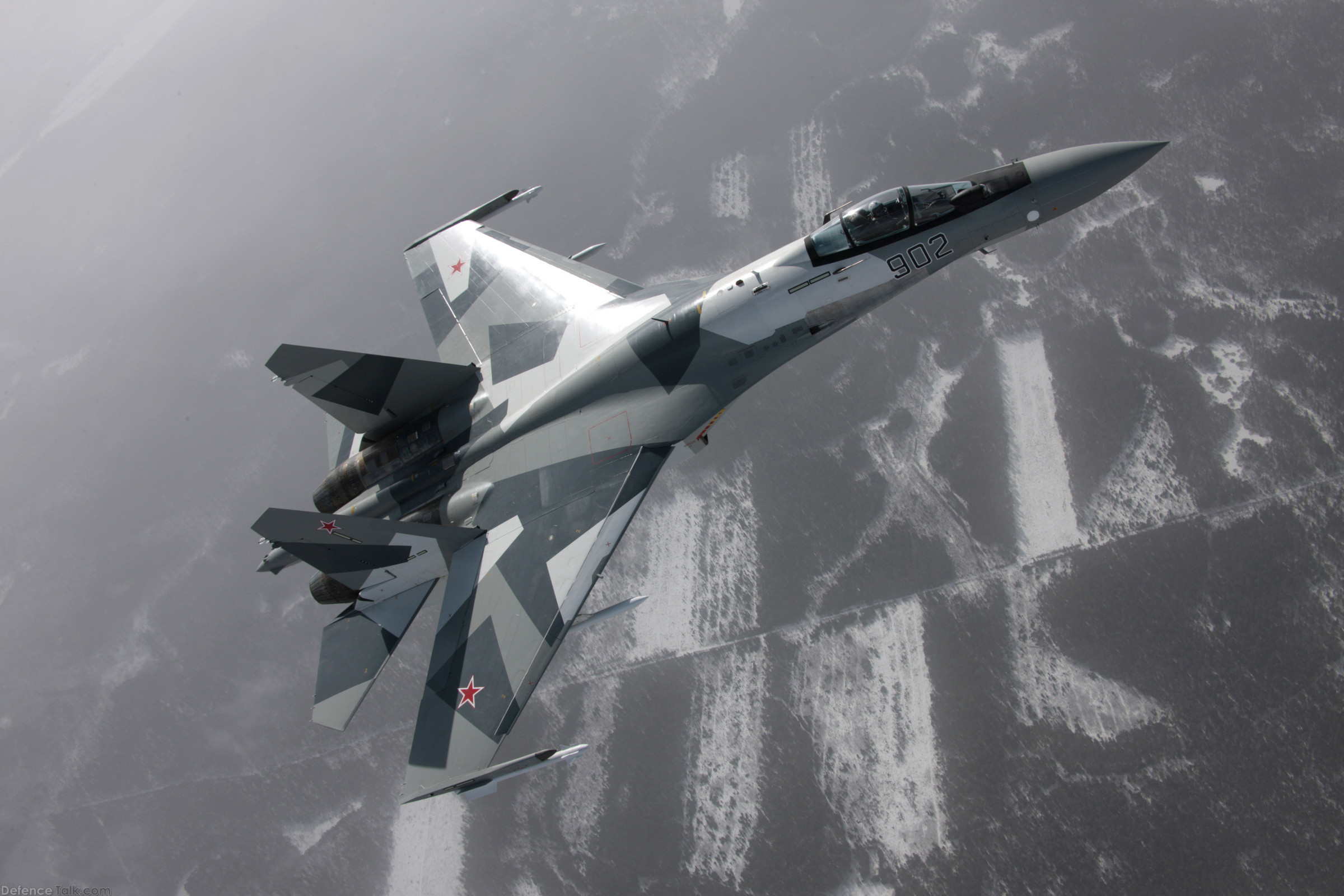 Sukhoi Su-35 - Russian Air Force Fighter Aircraft