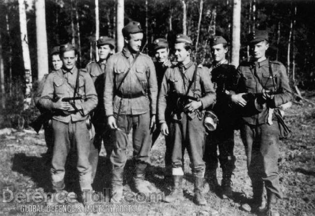 Swedish soldiers at the front - Finnish-Russian war