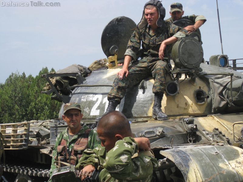 T-62 42nd MRD checkpoint near Gori