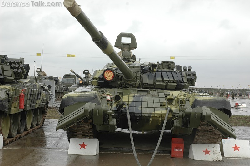 T-72B with mineroller