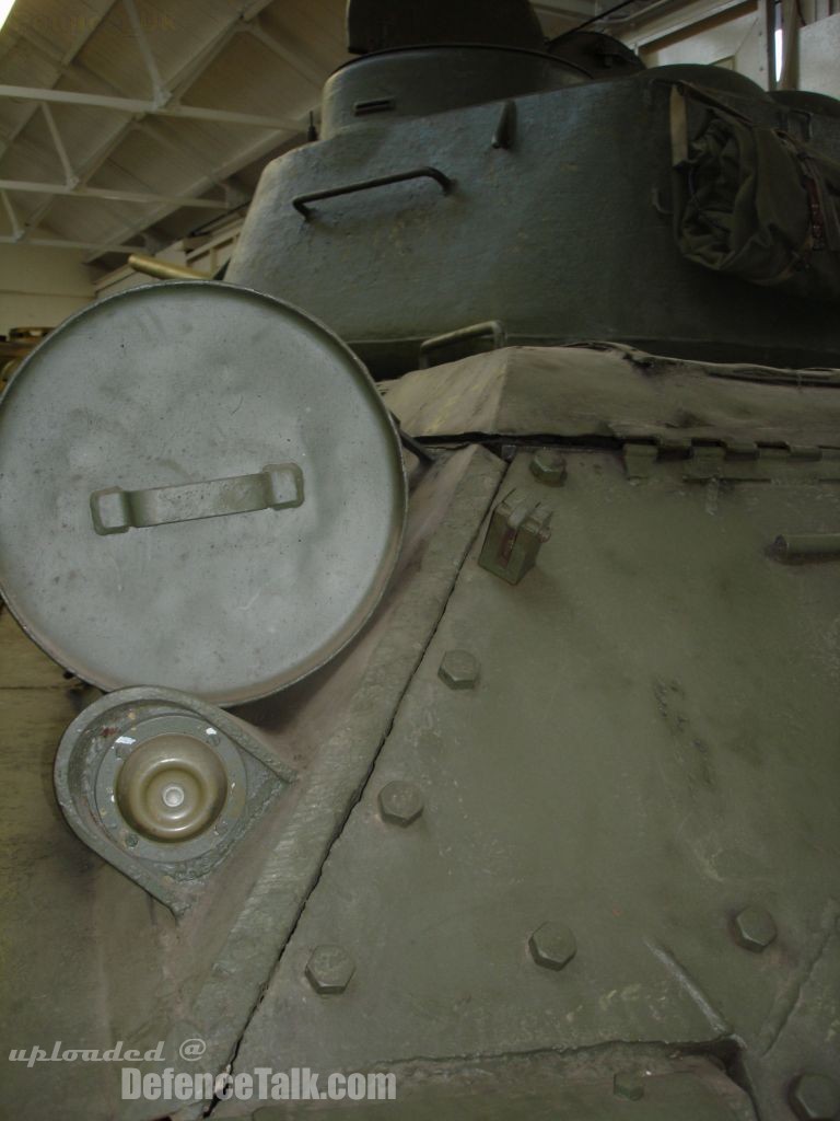 T34/85 Rear