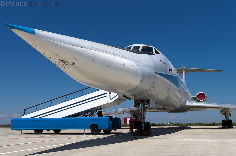 Tu-134UBL