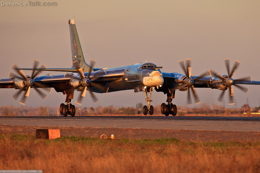 Tu-95 landing