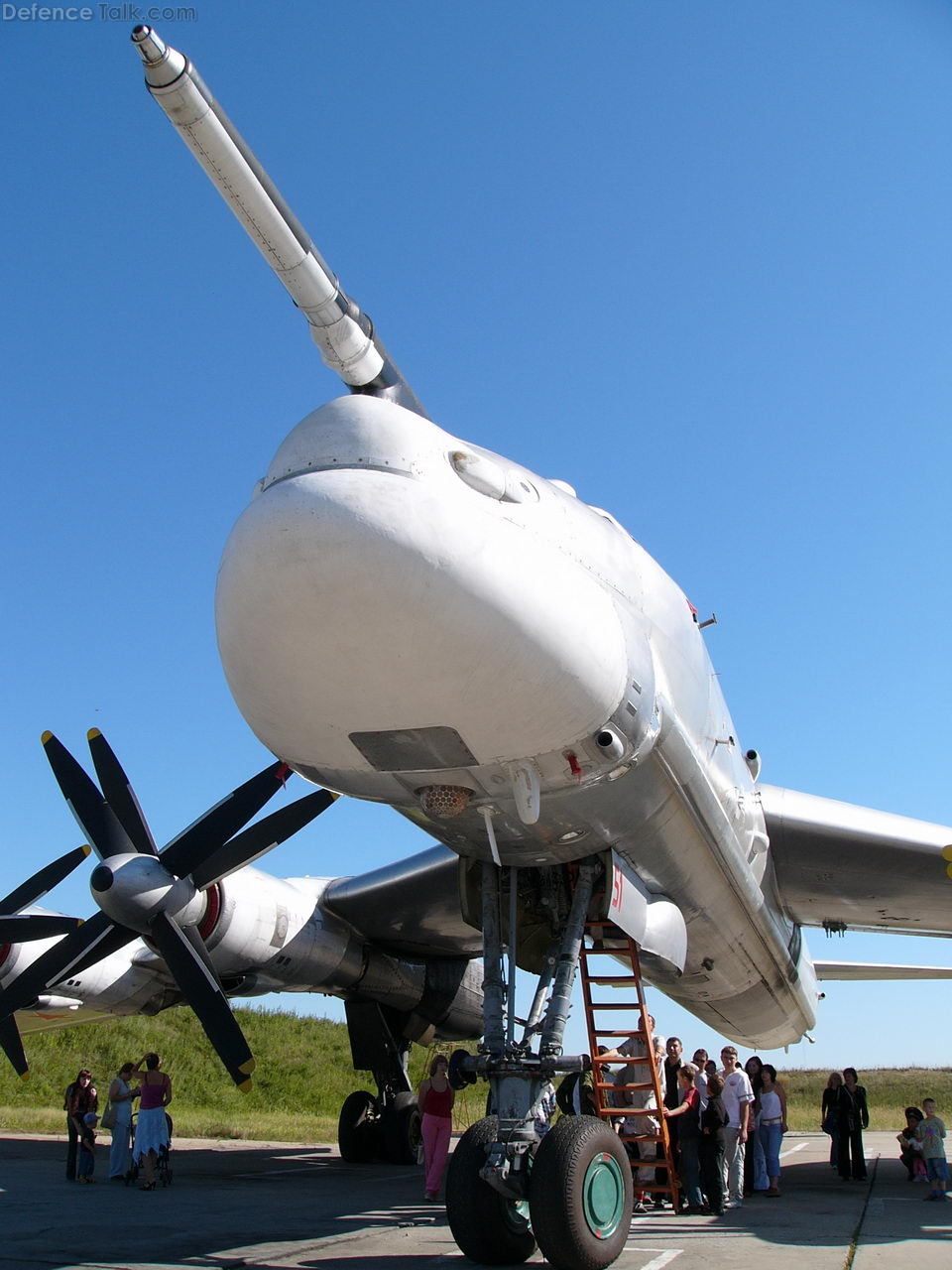 Tu-95MS, Ukrainka airbase