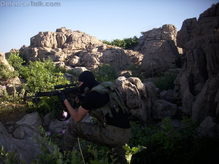 Turkish Commando with G-3