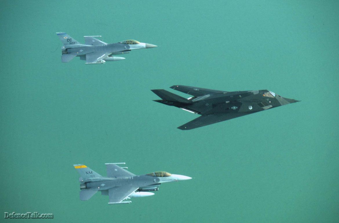 Two F-16s with a Nighthawk F-117