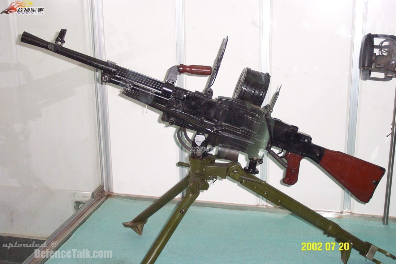 Type 67 Squad Machine Gun-PLA